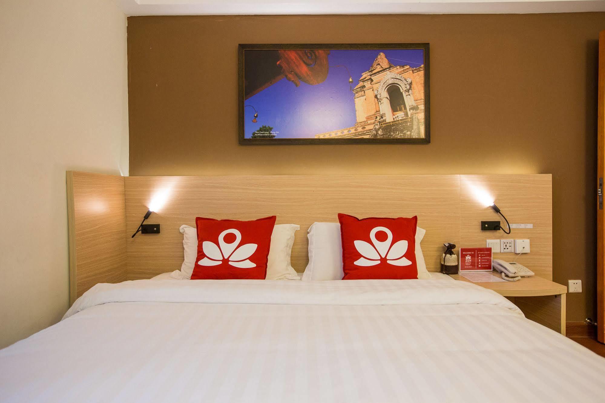Chiang Roi 7 Days Inn Chiang Mai Exterior photo