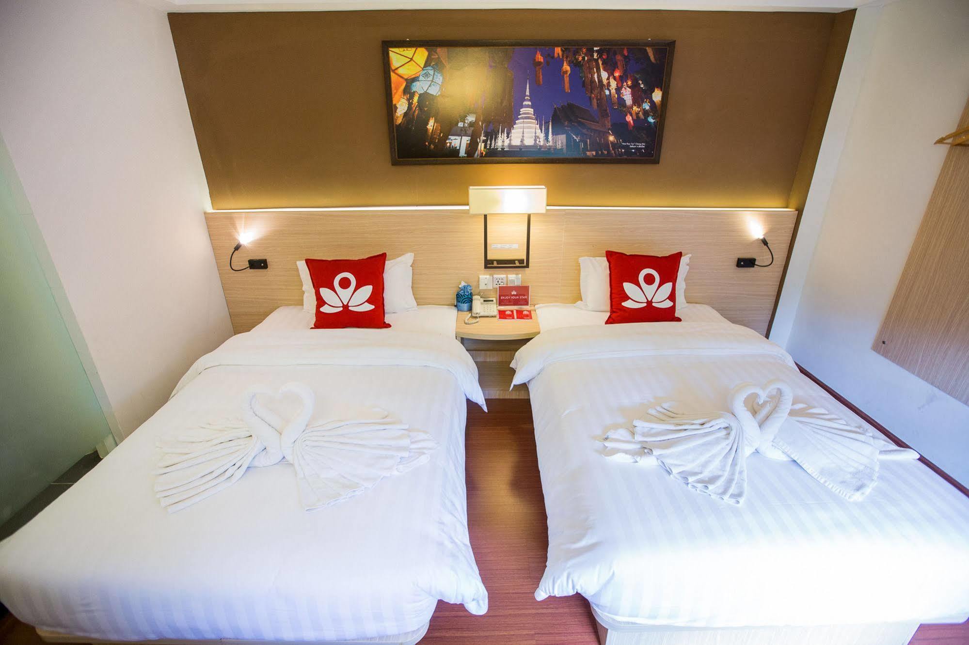 Chiang Roi 7 Days Inn Chiang Mai Exterior photo